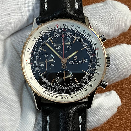 高級腕時計ブライトリングナビタイマーU13324211B1X1(EF製造工場)