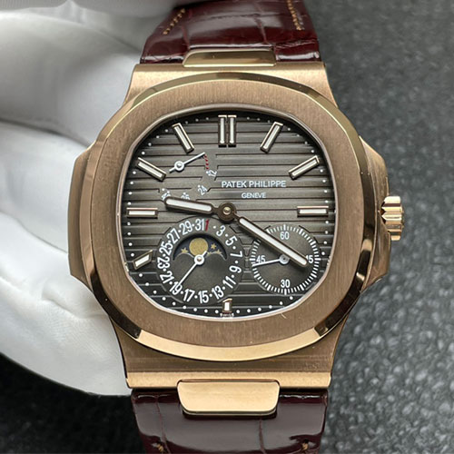 店舗陳列時計パテックフィリップ ノーチラス  5712R-001(GR製造工場)