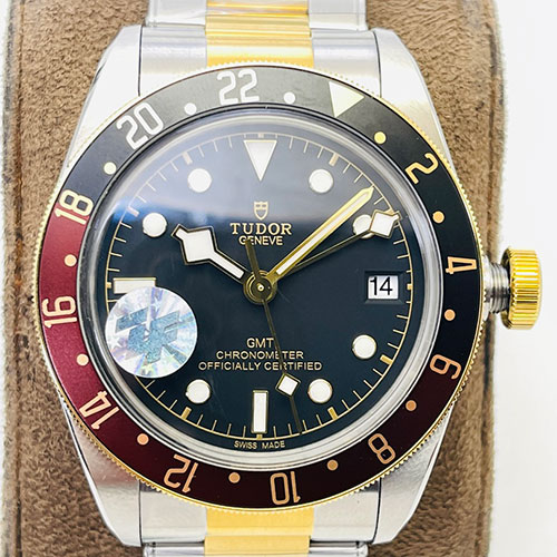 愛護店舗チューダー ヘリテージM79833MN-0001(ZF工場製造)