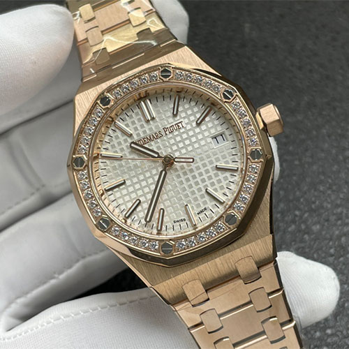 国内一安い価格オーデマピゲロイヤルオーク15551OR.ZZ.1356OR.04(BF製造工場)