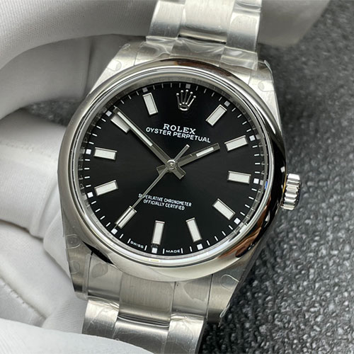 強い堅牢性ロレックスオイスターパーペチュアルM114300-0005(GM製造工場)