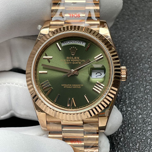 人気アイテムROLEXスデイデイトM228235-0025 (GM製造工場)