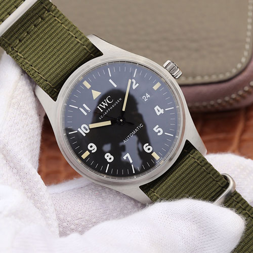 良好レビュー商品IWC パイロットウォッチ マークIW327007(M＋製造工場)
