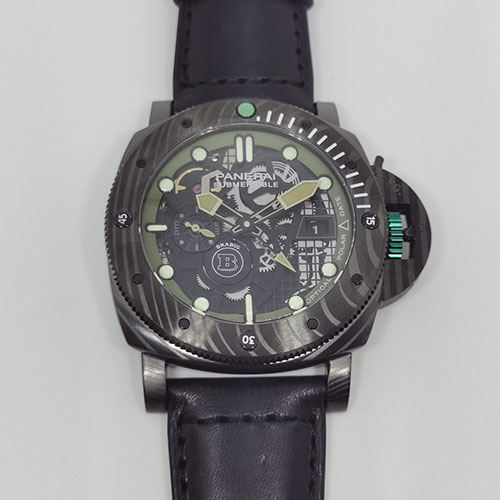 海軍時計パネライサブマーシブル PAM01283(QMメーター製造)