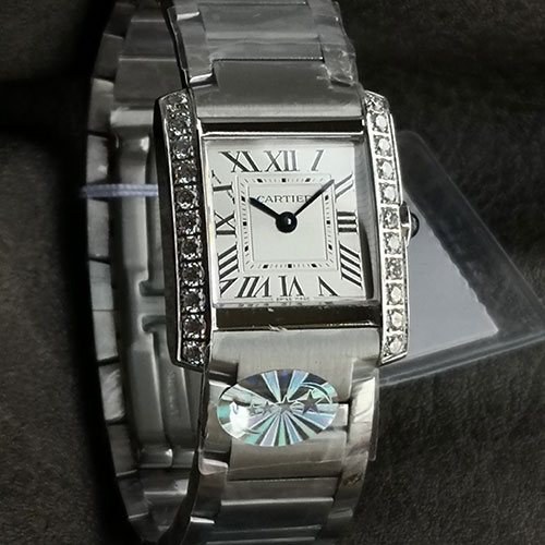 実物写真掲載カルティエ タンクフランセーズ SM W4TA0020(5S工場出品)