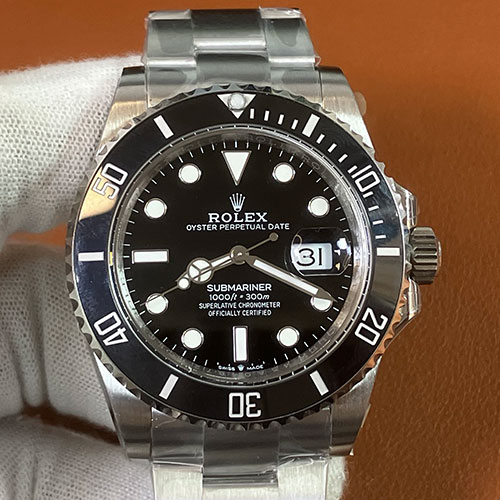大人気時計ロレックスサブマリーナー126610LN(GM製造メーカー出品)