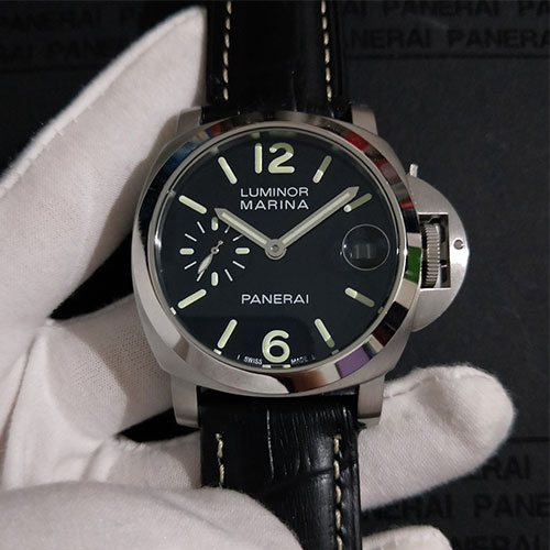 パネライ ルミノール マリーナ PAM70 Asian 21600搭載