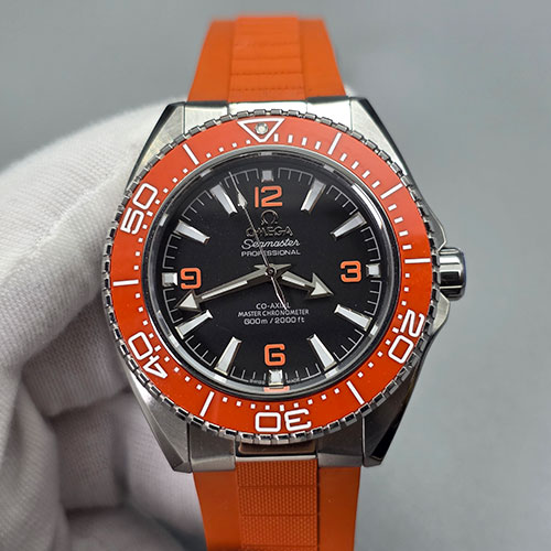 (AA工場 ) オメガシーマスター 時計コピー 217.32.42.21.01.004ケース径42㎜プラネットオーシャン 600M 自動巻き